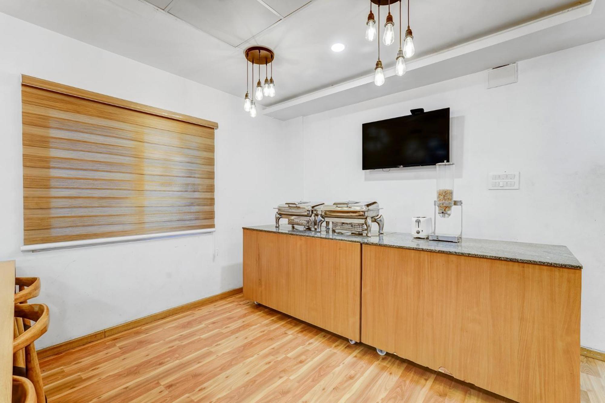 Upar Hotels Nungambakkam Nearby Us Consulate Apollo Hospital Sankara Nethralaya Chennai Zewnętrze zdjęcie